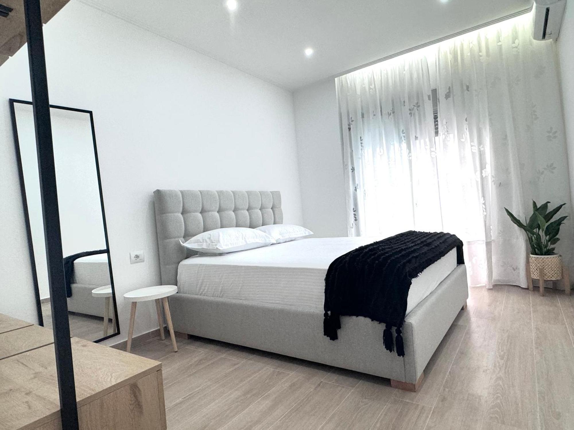 Apartament Sunset Hill Saranda